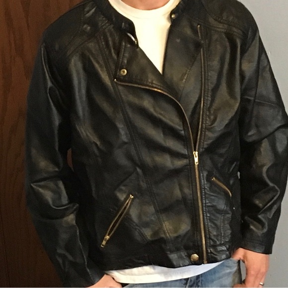 Leather jacket - Picture 4 of 5